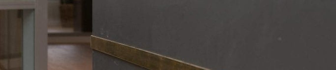 פרט בדלפק קבלה